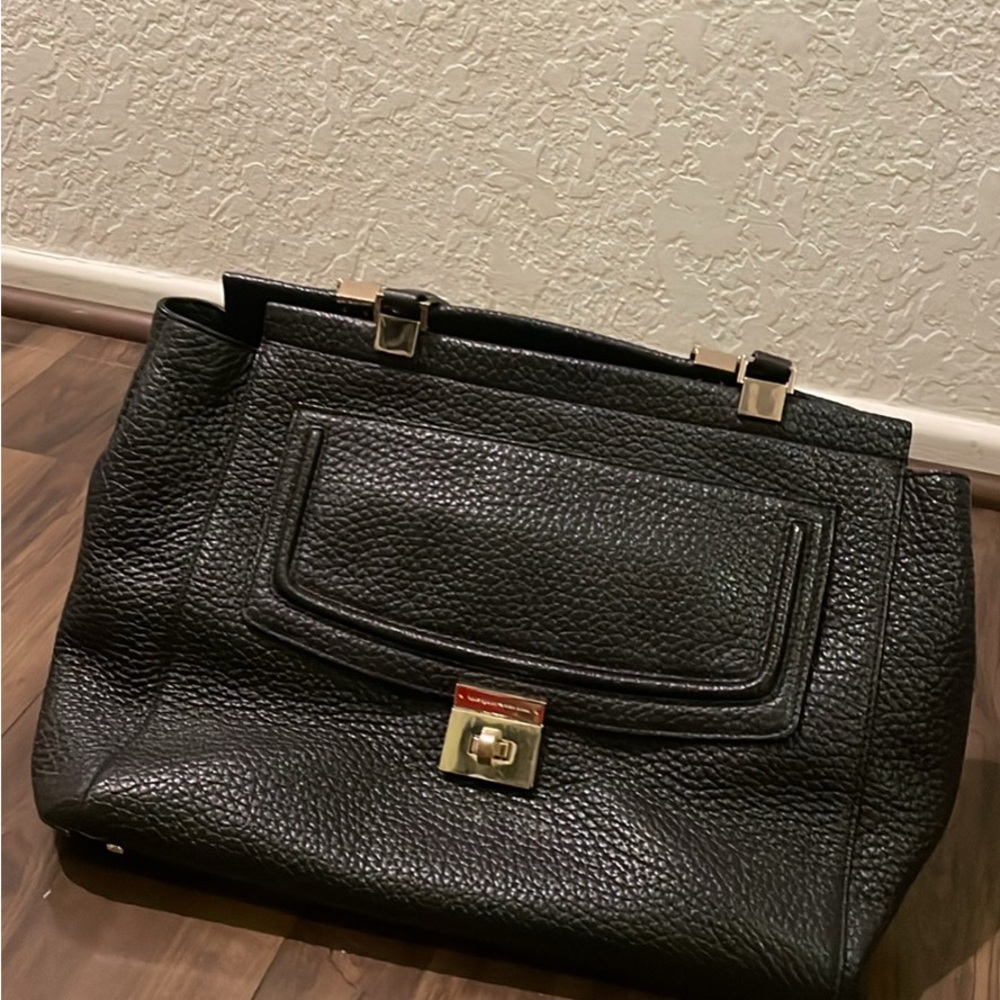 Elegant Black Leather Handbag